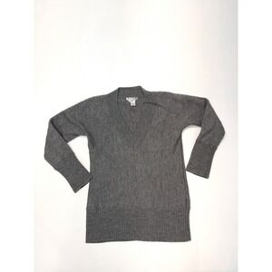 Petite Sophisticate 100% Merino Wool V-Neck Sweater Gray Knit Size P